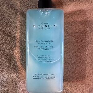 Pecksniff's Sandalwood & Vanilla Hand Wash  725ml liquid soap